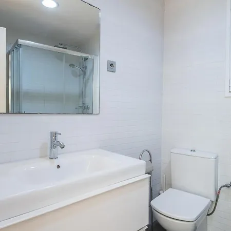 R&B Muntaner Apartment Barcelona Exterior photo